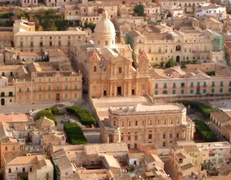Holiday home Dammuso Noto